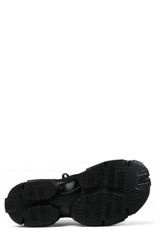 TOSSU Black Caged Sneakers