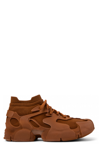 TOSSU Sneaker enreixada de color marró