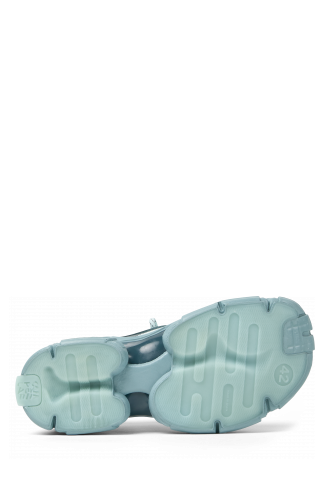 The soles of Tossu Special Edition Tossu
