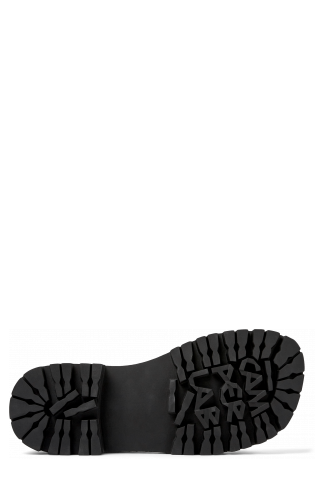 The soles of Eki Black leather shoes