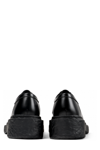 Back view of Vamonos Black Leather Lace-Up Shoes