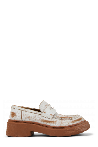 VAMONOS Witte loafer van craquelélook leer