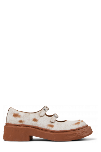 Side view of VAMONOS White cracked Leather Mary Janes