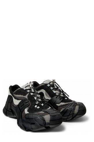 Front view of TORMENTA Black-Gray Textile Sneakers