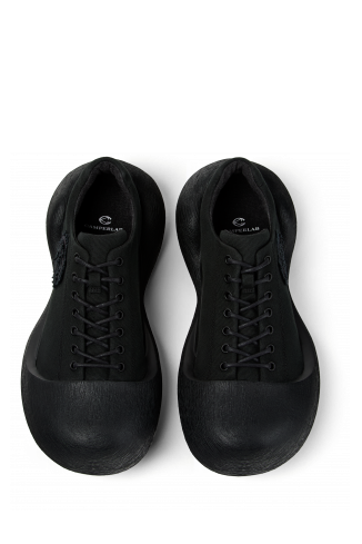 Overhead view of CARAMBA BLACK