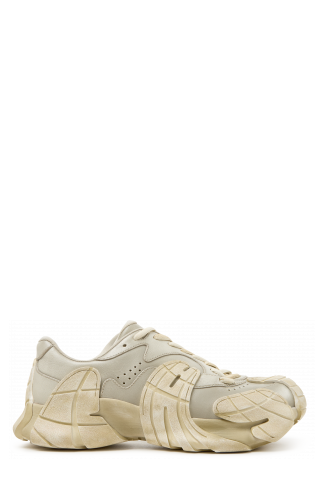 Side view of TORMENTA BEIGE-WHITE
