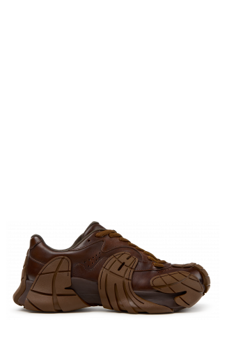 Side view of TORMENTA BROWN
