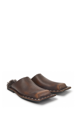Front view of MENOSMAL BROWN