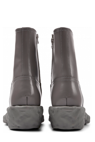 Back view of Venga Gray leather boots