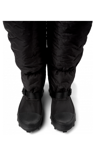 Overhead view of Traktori Black padded high boots