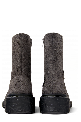 Back view of Vamonos Gray Nubuck Boots
