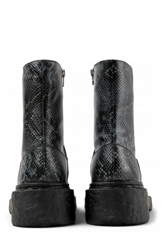 Back view of Vamonos Gray-Black Leather Boots