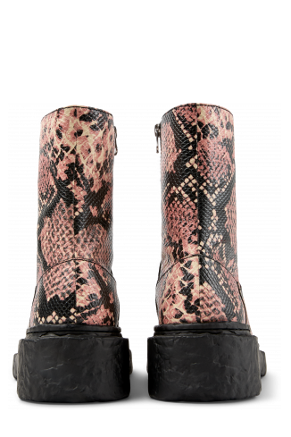 Back view of Vamonos Multicolor Leather Boots