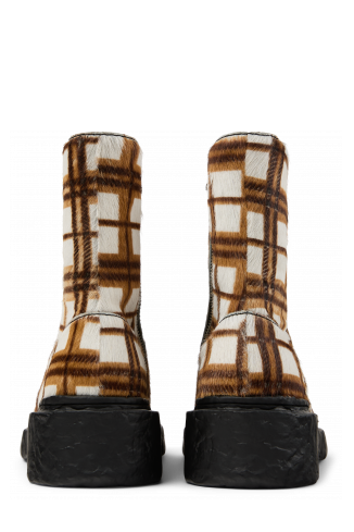 VAMONOS Bottes en cuir à poils tartan marron écru