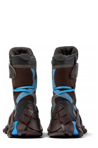 Back view of Tormenta Blue and Gray Textile Boots