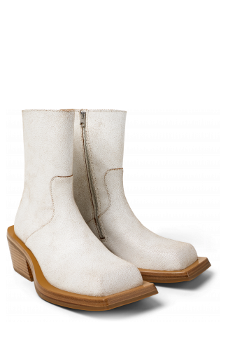 Front view of QUETAL White Cracked Leather Boots