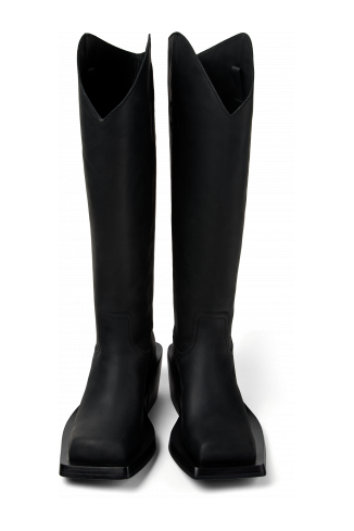 Overhead view of QUETAL BLACK