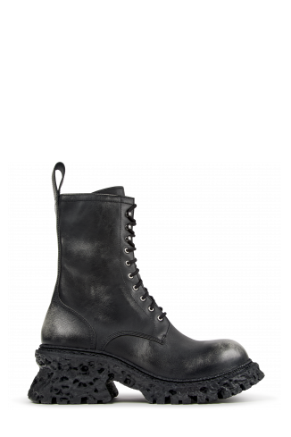 Side view of TERROSO BLACK