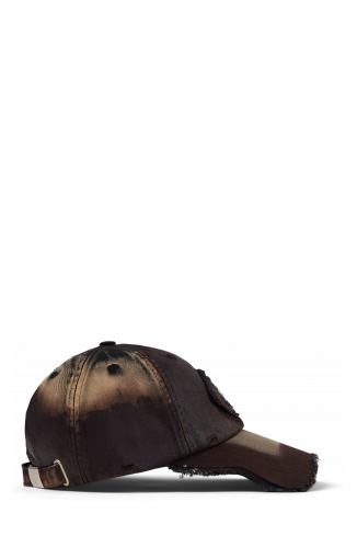 DISTORTED WASHED SPRAYED CAP BORDOWY