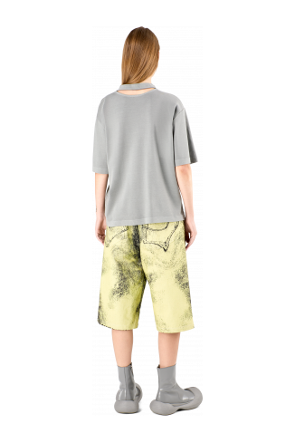 Denim Shorts Denim short met geel-zwarte distorted print