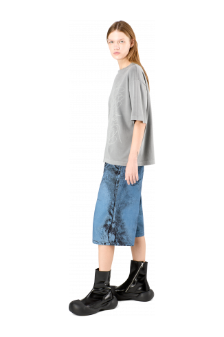 Denim Shorts Denim short met donkerblauw-zwarte distorted print