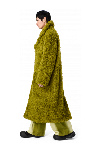 FLUFFY COAT Abric amb textura de color verd