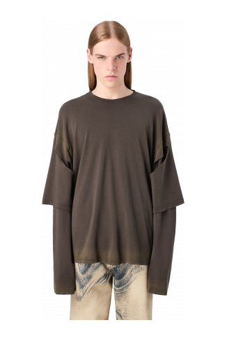 WASHED LAYERED LONG SLEEVE T-SHIRT Faded black organic cotton long sleeve T-Shirt