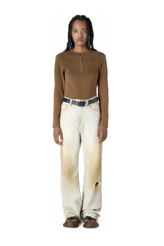 WASHED FLARED JEANS BLANC TRENCAT