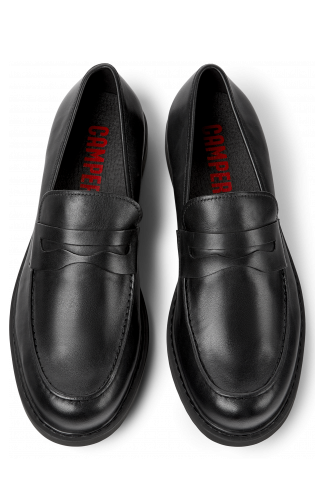 Overhead view of Neuman Classic men's black moccasin