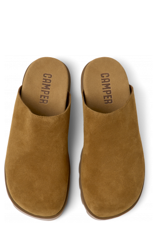 Overhead view of Brutus Sandal Brown leather clogs for women