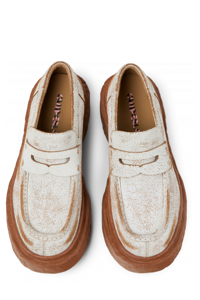 VAMONOS Mocassins en cuir craquelé blanc