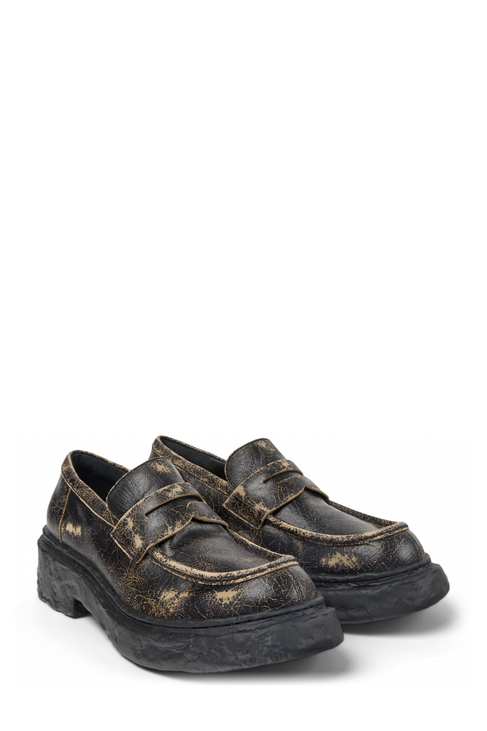 Front view of VAMONOS BLACK-BROWN