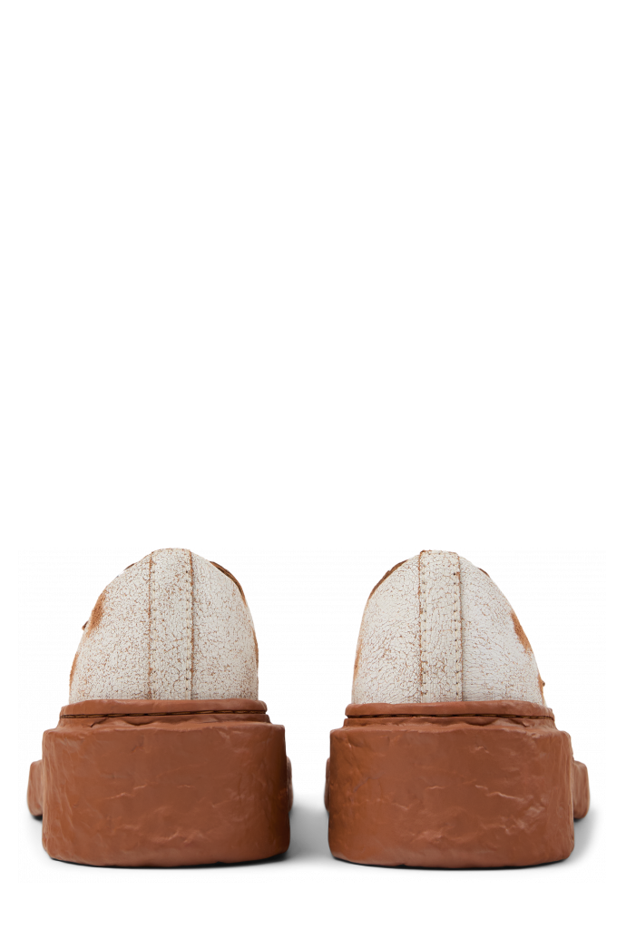 Back view of VAMONOS White cracked Leather Mary Janes