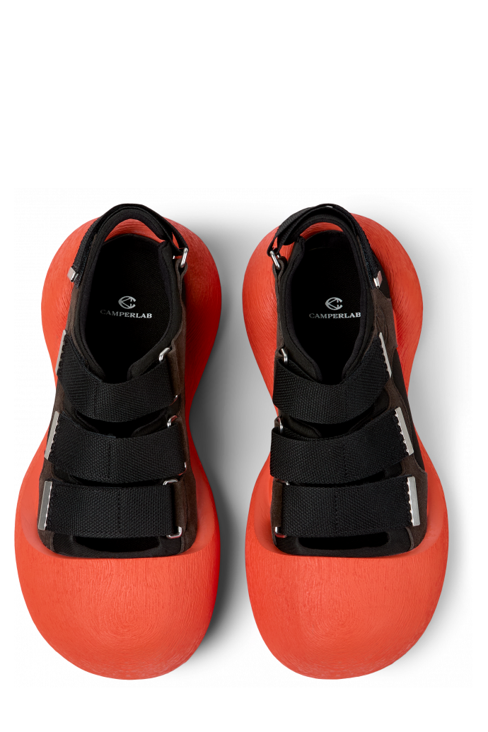 Overhead view of CARAMBA BLACK