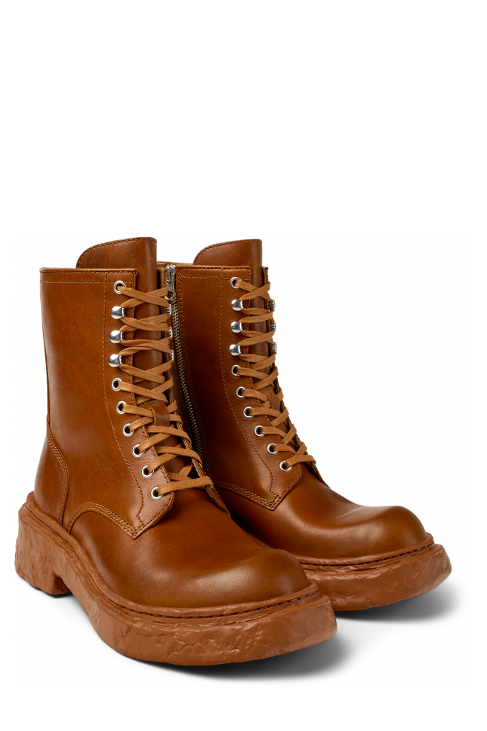 Front view of VAMONOS Brown Leather Medium Boots