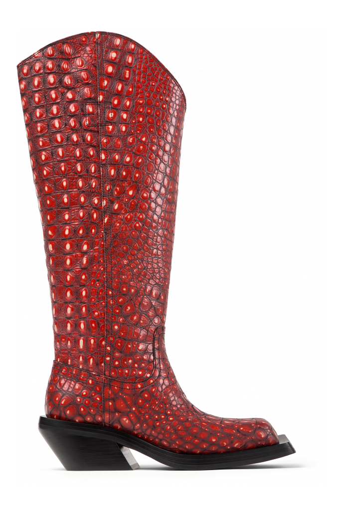 Side view of QUETAL RED