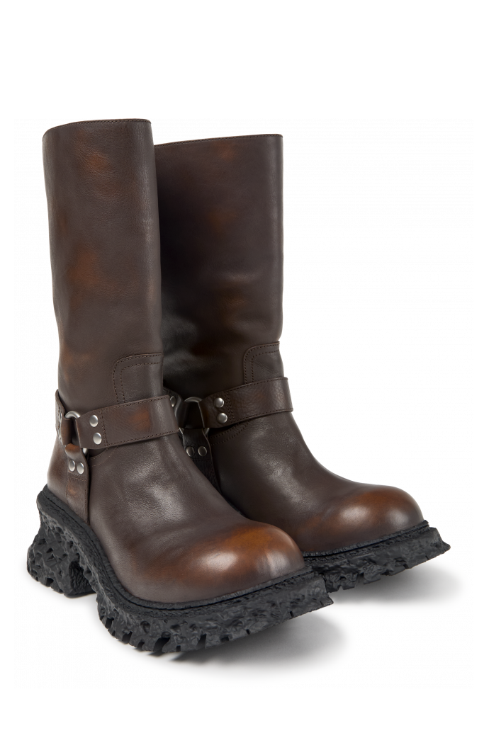 Front view of TERROSO BROWN