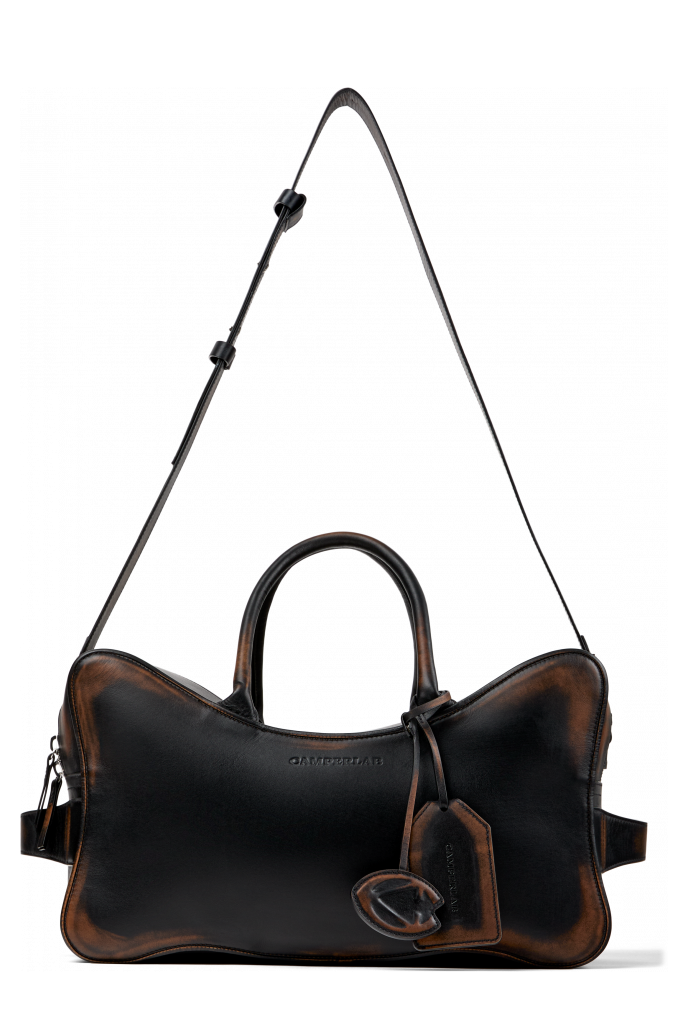 Side view of LUNSSI BLACK LEATHER BAG