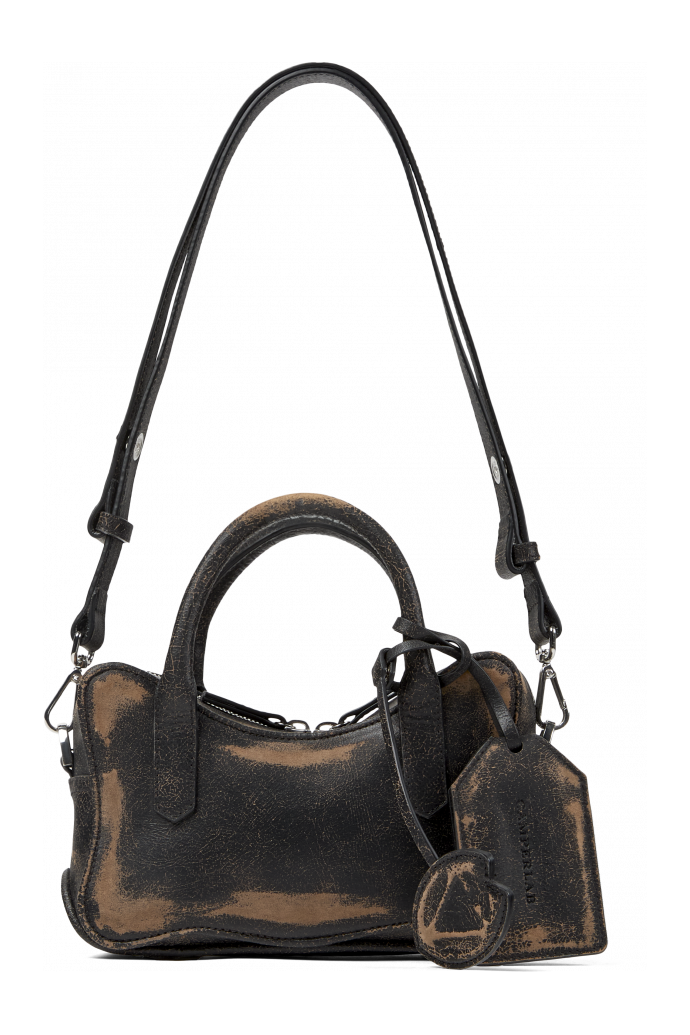 Side view of MINI LUNSSI BLACK-SAND