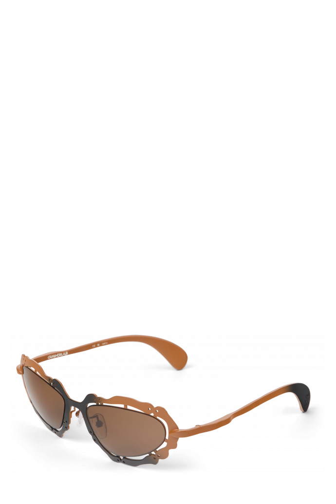 NOPEA Gafas de sol metalizadas NOPEA en negro y terracota