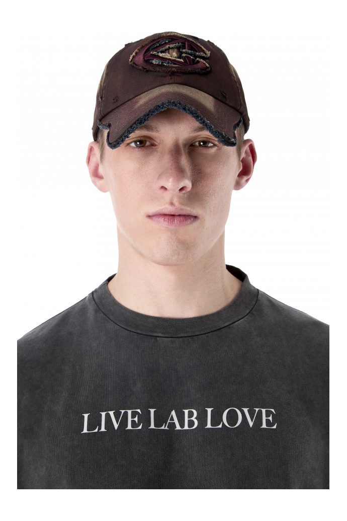 DISTORTED WASHED SPRAYED CAP BURGUNDY