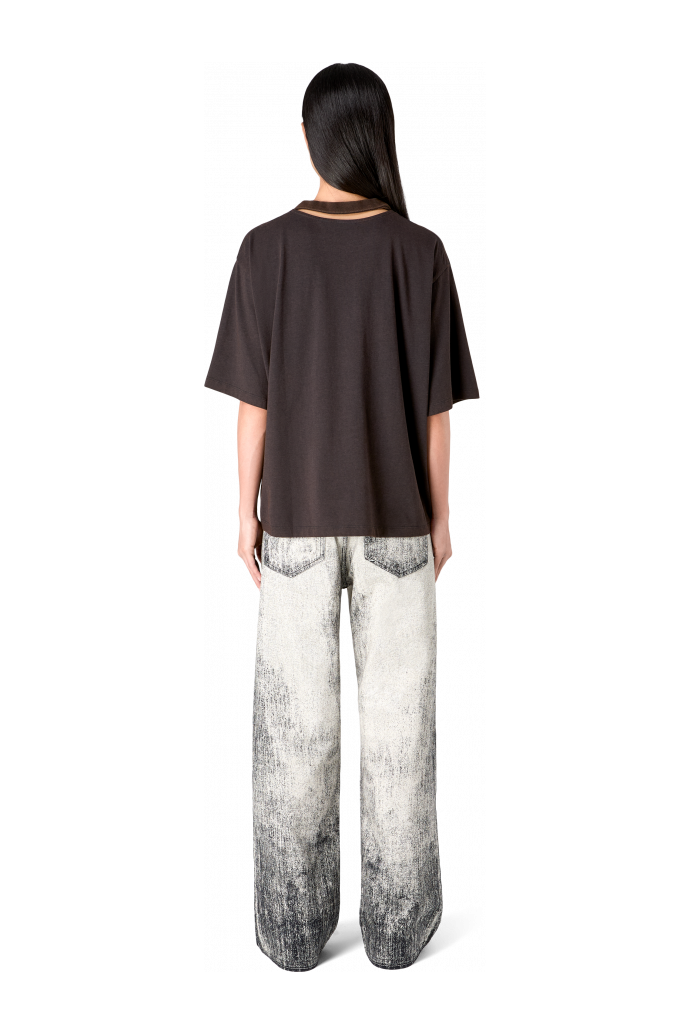 BOXY SHORT SLEEVE T-SHIRT T-shirt noir dégradé à coupe carrée