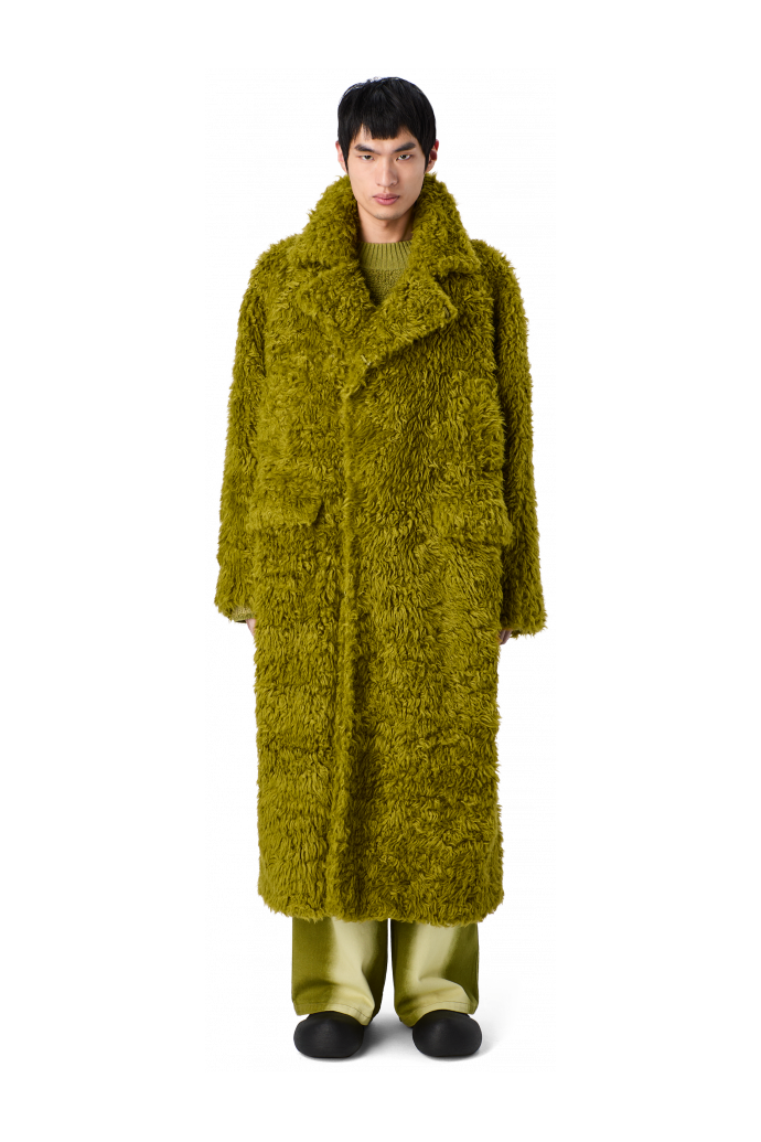 FLUFFY COAT Abric amb textura de color verd
