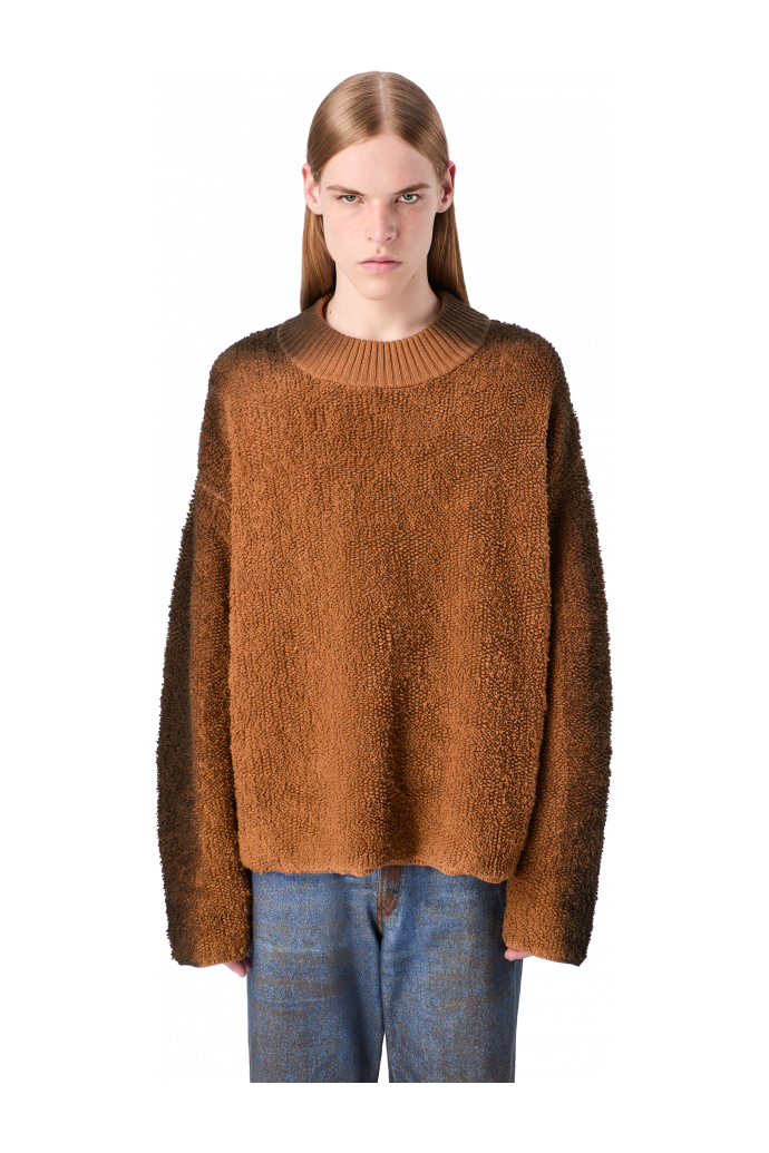 KNIT SPRAYED BOUCLE CREWNECK Terracotta wolmix bouclé trui