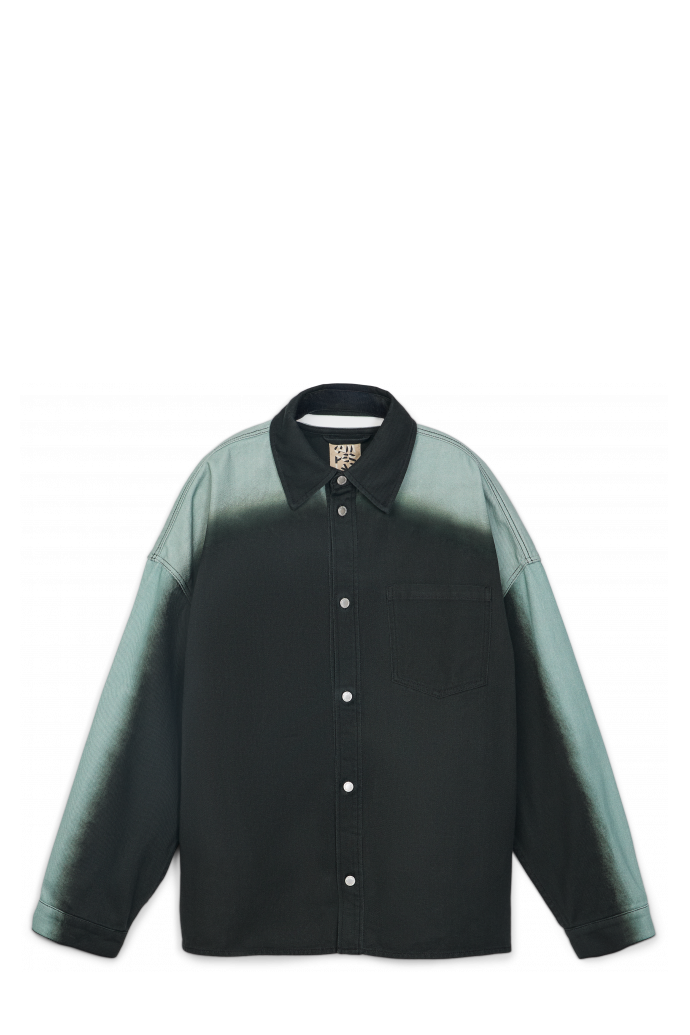 SPRAY PRINT DENIM SHIRT Camisa texana de color negre estampada amb un efecte d’esprai