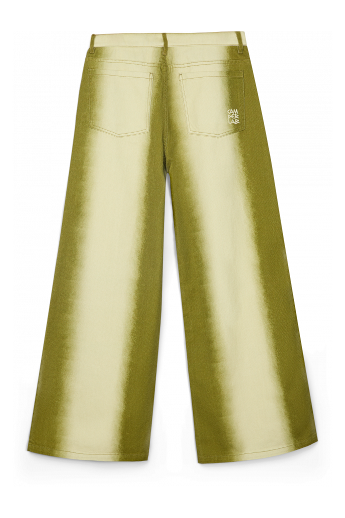 SPRAY PRINT DENIM JEANS Grüne Bootcut-Jeans mit Print in Spray-Optik