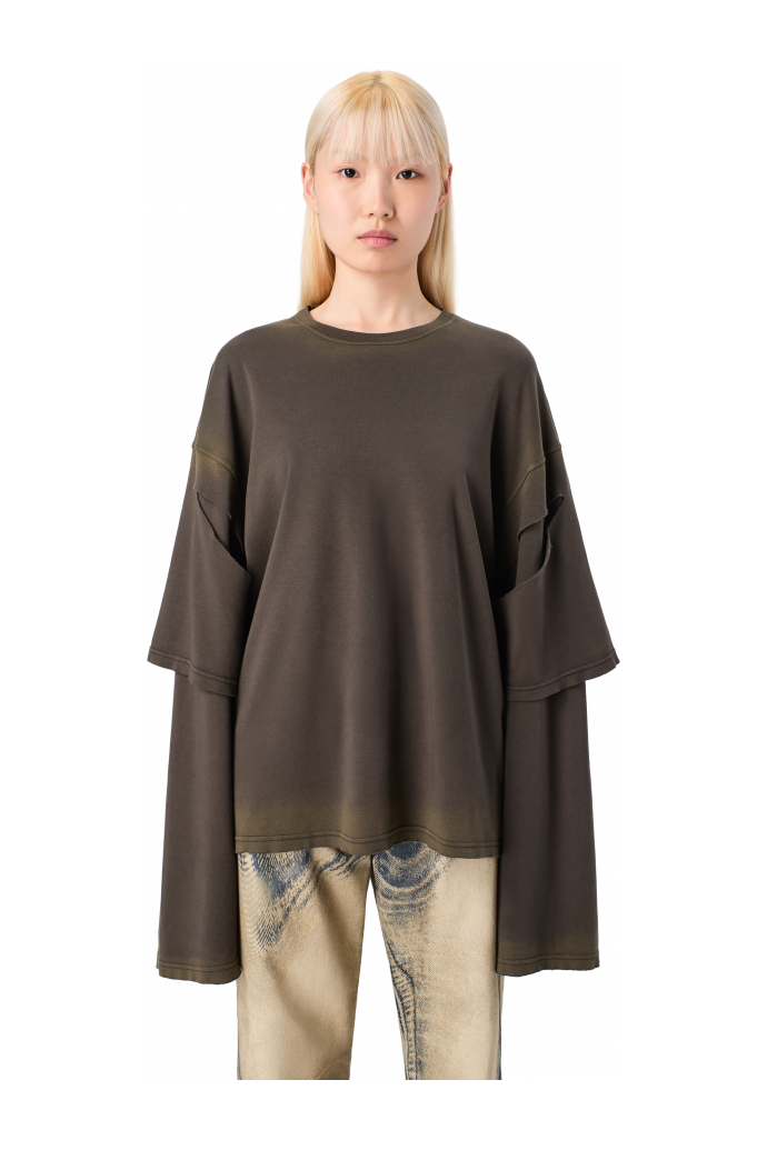 WASHED LAYERED LONG SLEEVE T-SHIRT Faded black organic cotton long sleeve T-Shirt
