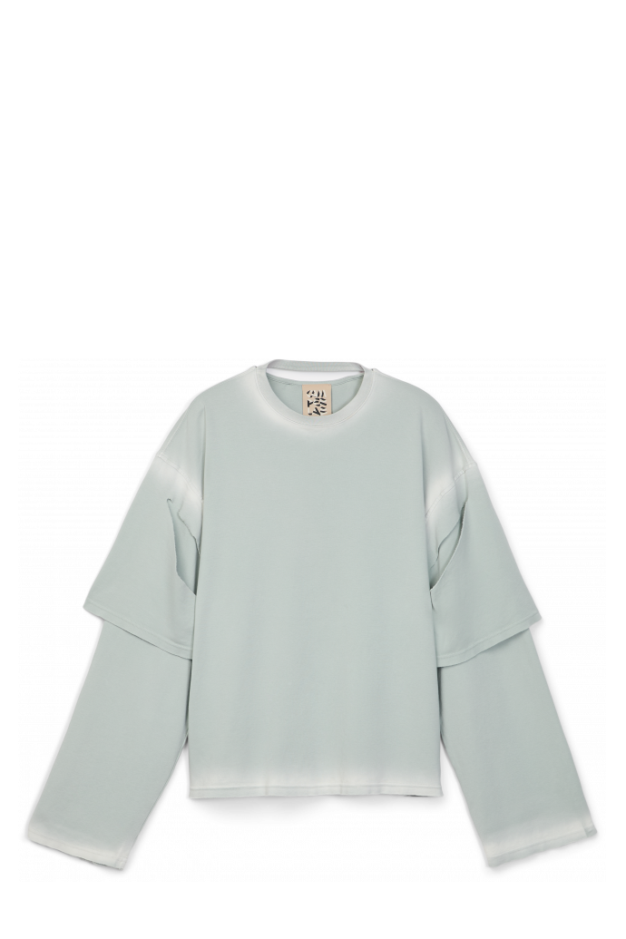 Side view of WASHED LAYERED LONG SLEEVE T-SHIRT Faded gray organic cotton long sleeve T-Shirt