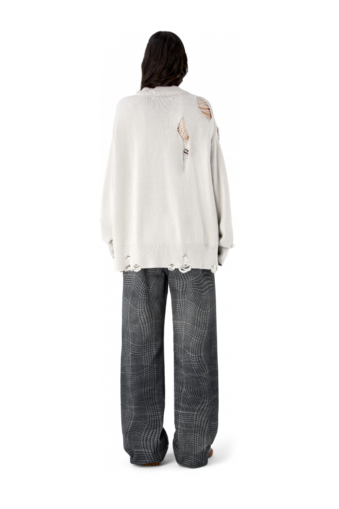 DISTRESSED KINT CUT-OUT CREWNECK LIGHT Gray