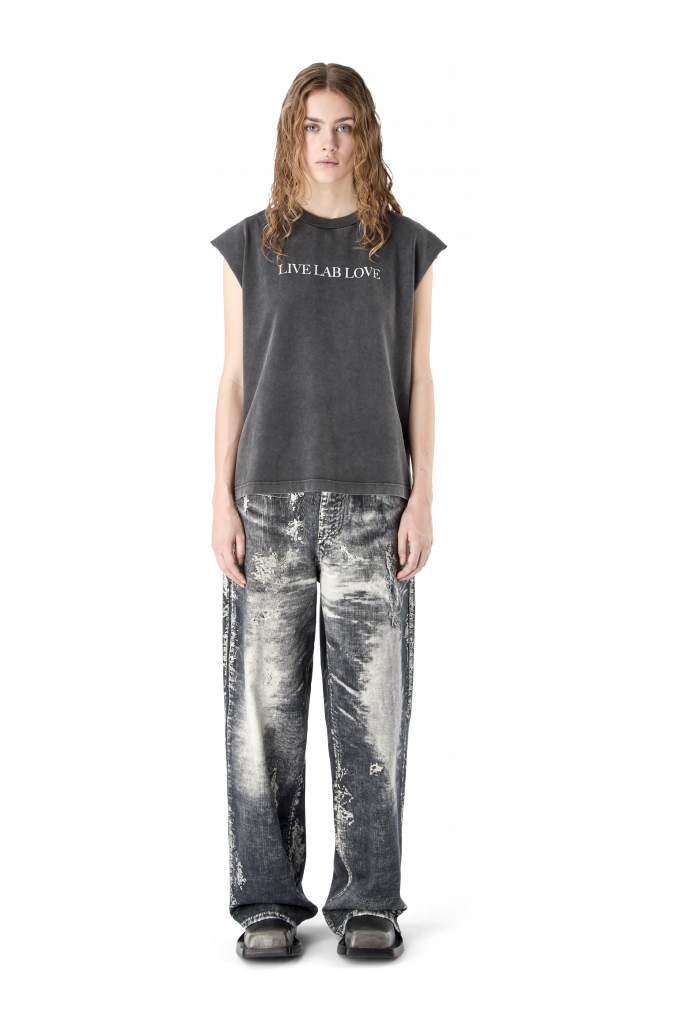 ARTWORK SLEEVELESS TANK TOP BLACK-Gray